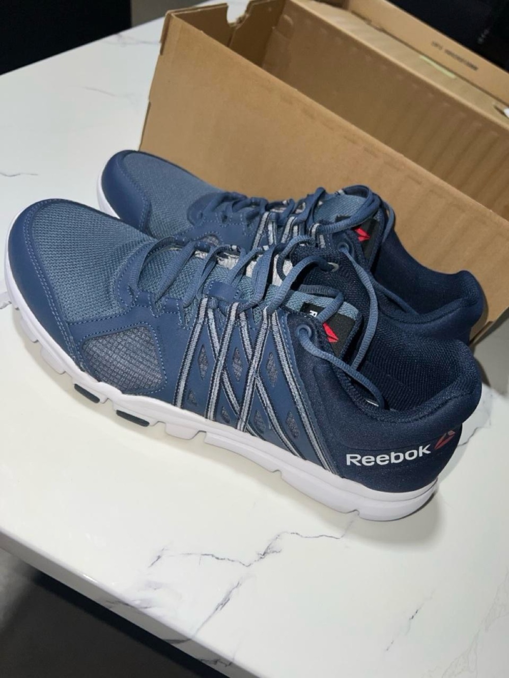 Reebok YourFlex Train 8.0 LMT Men’s Size 12 Navy Training Sneakers